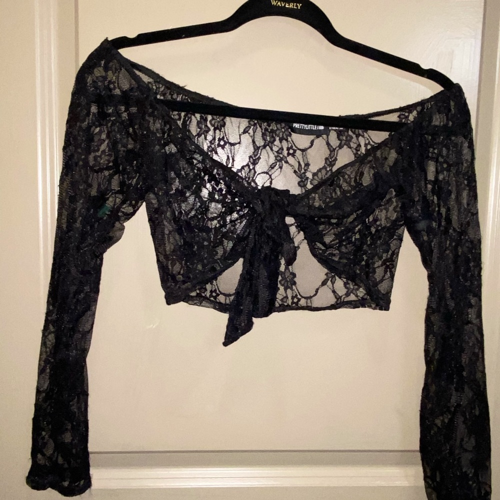 LACE CROP TIE TOP
